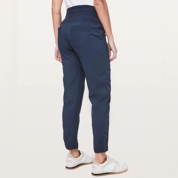 Lululemon Street To Studio Pant II - Picture 5 of 11